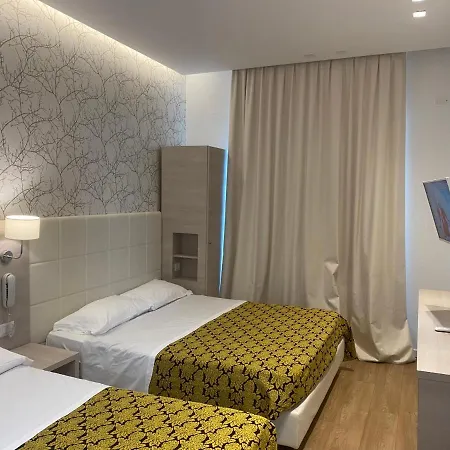 Feel Good Πανσιόν 4*